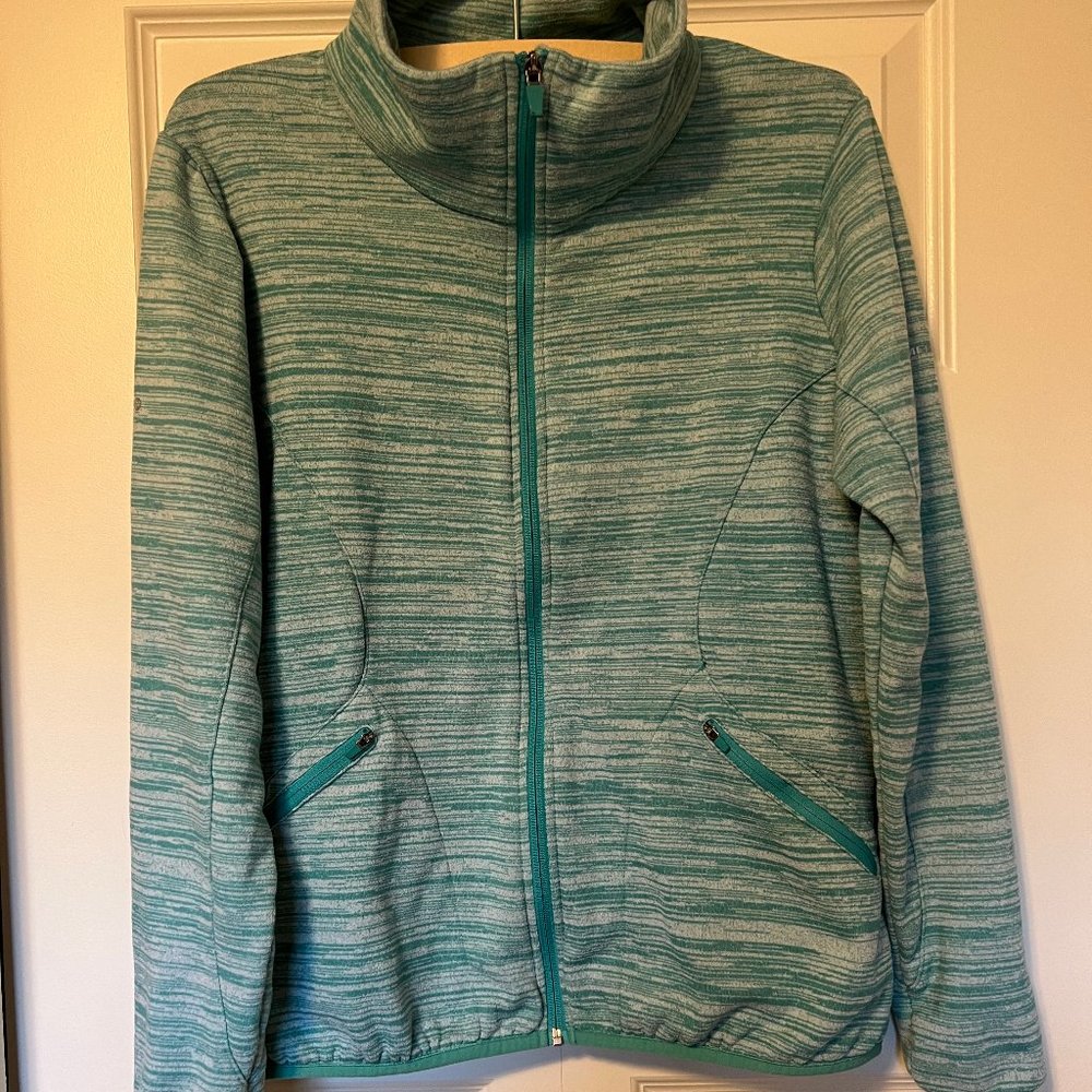 Merrell Green Front Zip fleece sweater, 2x front pockets, high neck, comfy